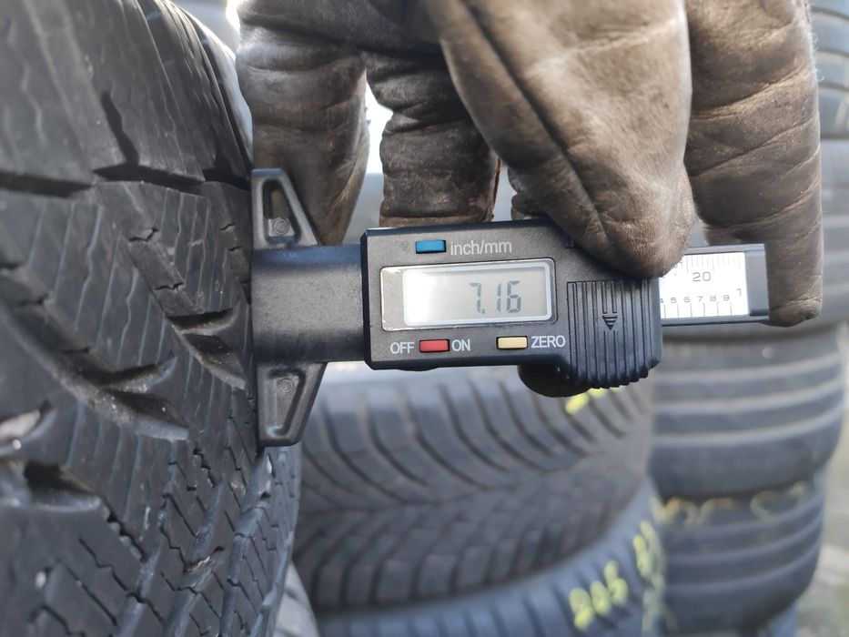 4бр Зимни гуми 205 60 16 - Michelin