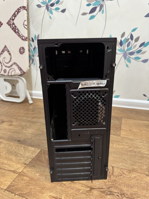 Корпус ПК черный