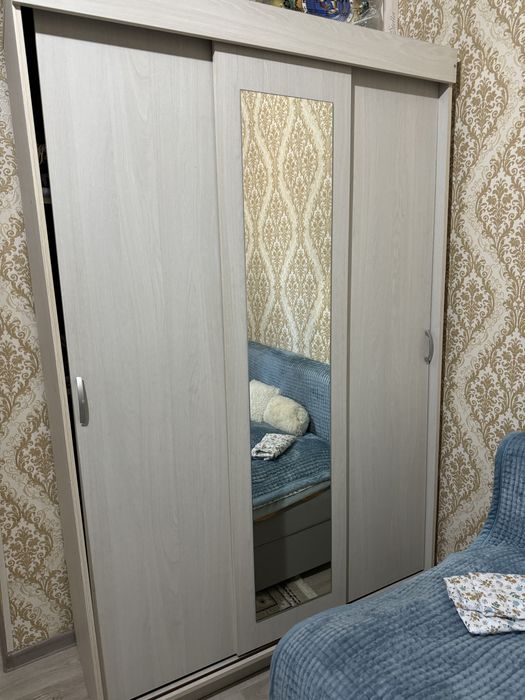 Продам Шкаф купе