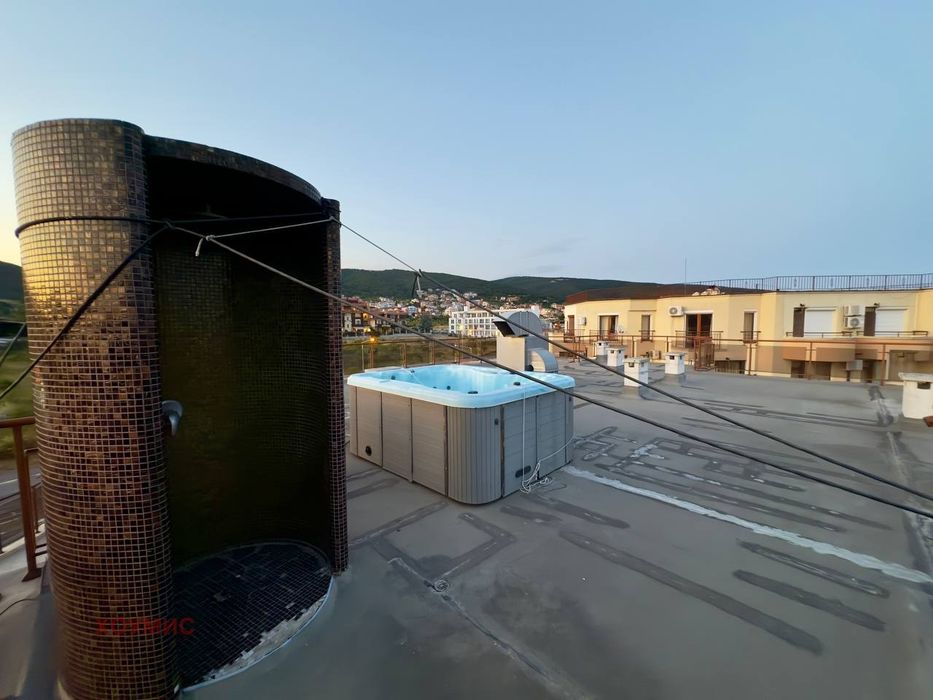 Продава се Многостаен апартамент в Свети Влас - 295 кв.м за 967 €/кв.м - Снимка #6