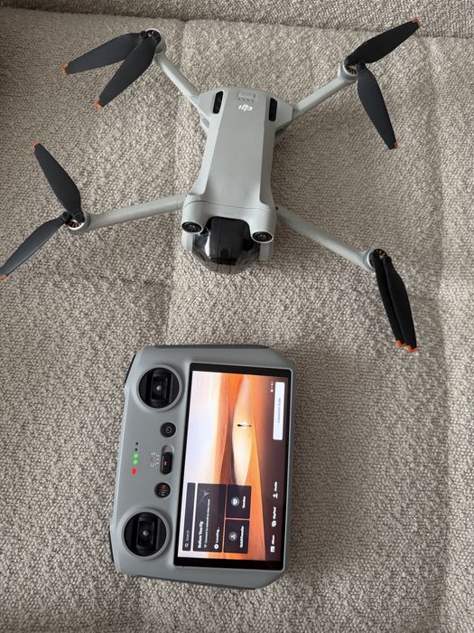 Drona dji mini 3 PRO