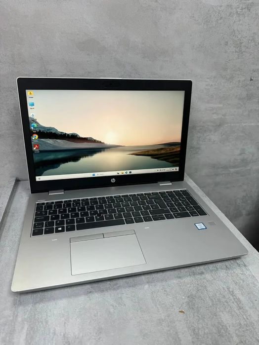 HP Probook i5 gen8, 12Gb RAM , SSD 256Gb, ecran 16inch