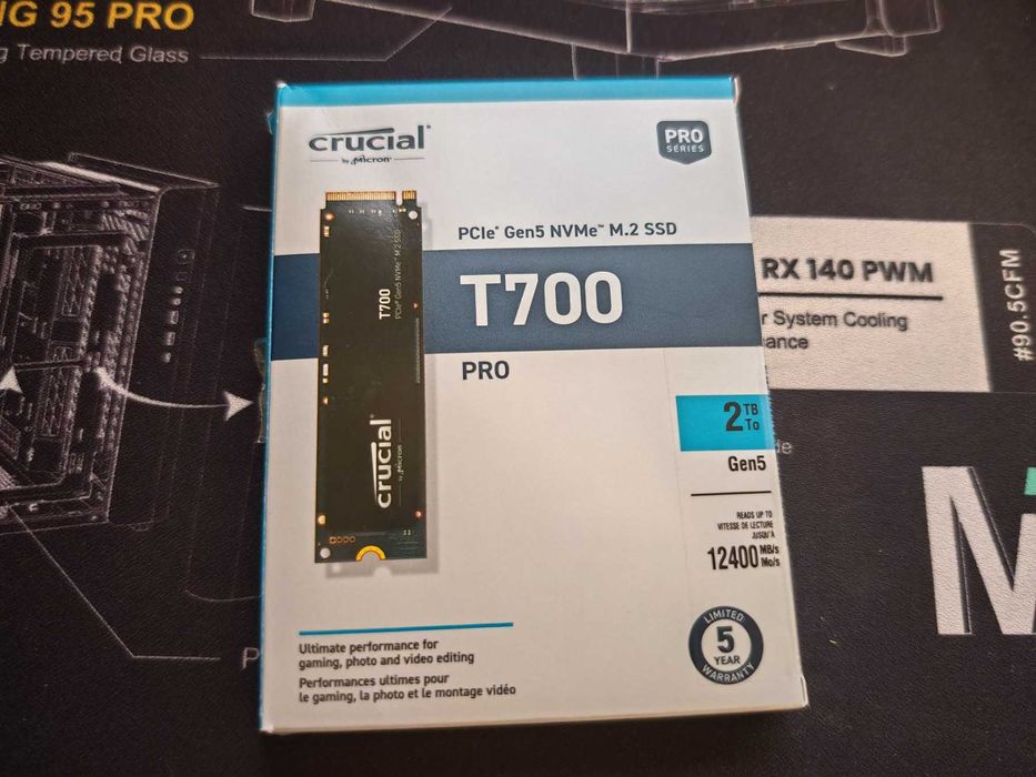 SSD диск Crucial 2TB T700 PCIe Gen5 NVMe M.2, 12400/11800 MB/s