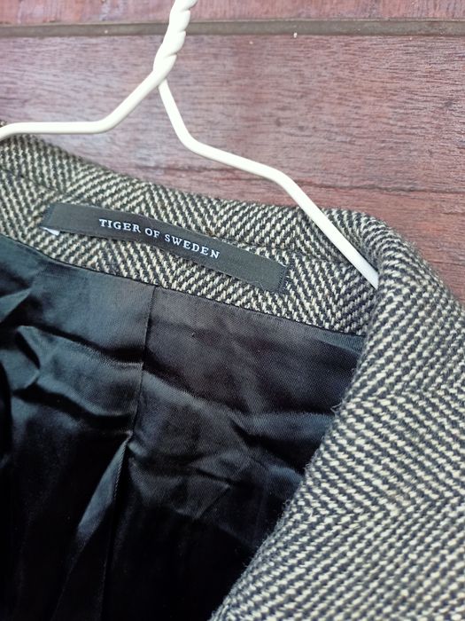 вълнено палто Tiger of Sweden