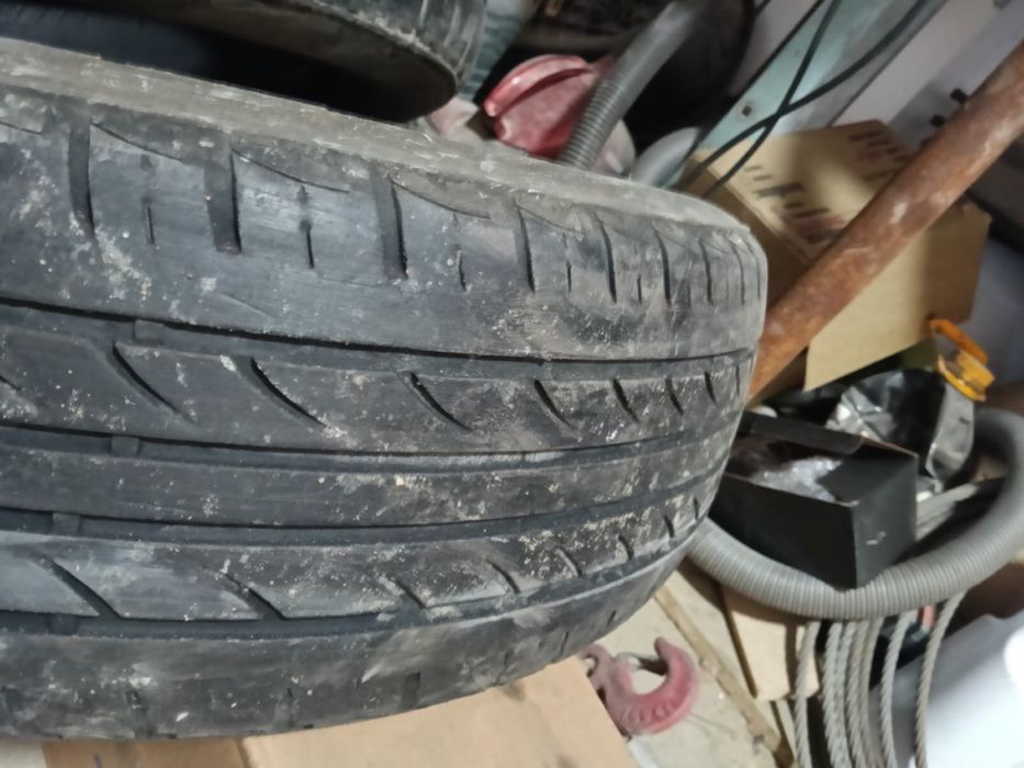 Продам шины на 15