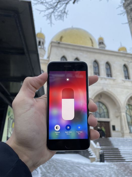 iPhone se 3rd generation (50k) торг будет)