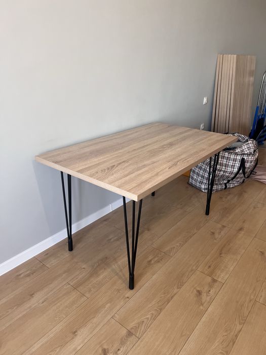 Стол кухонный писменный