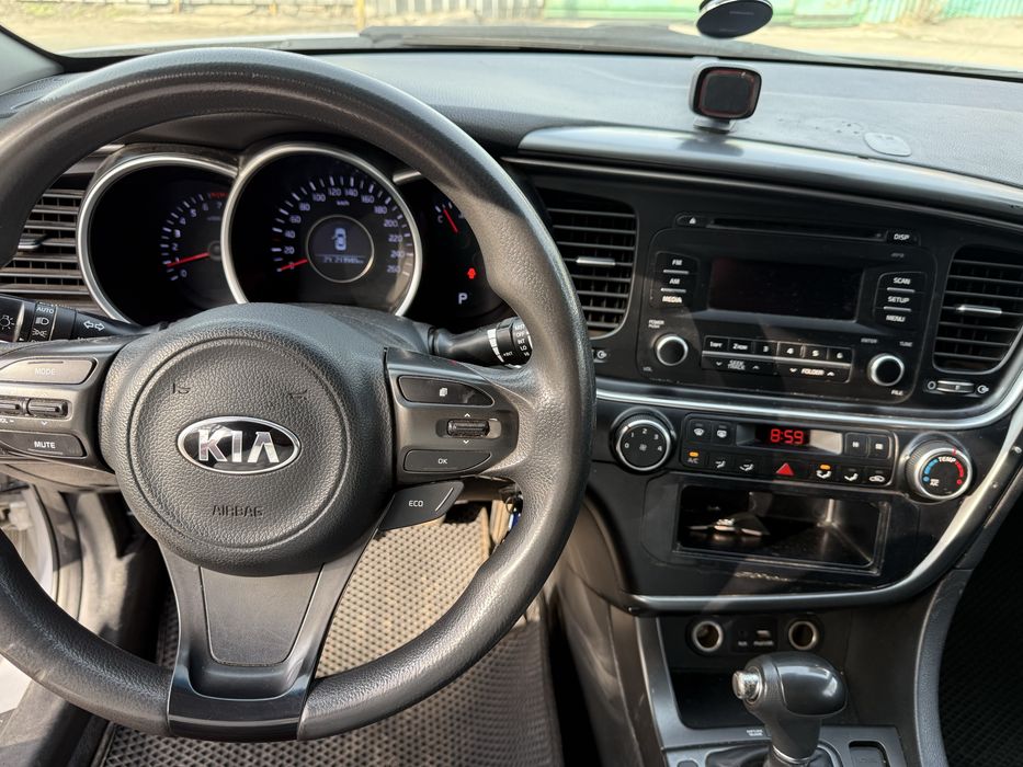 Продам KIA k5 в хорошем состоянии