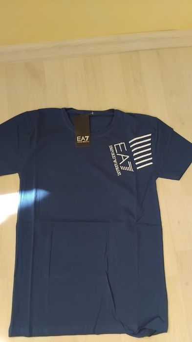 Vand pantaloni Nike si Adidas.