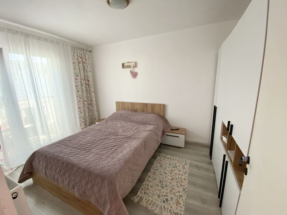 Proprietar 3 camere, 2 bai,et 3, florilor-craiter