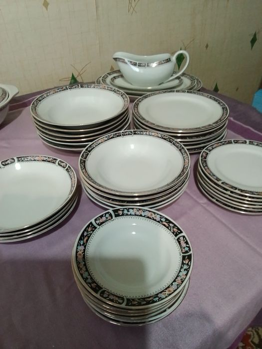 Сервиз столовый ( 6 персон )