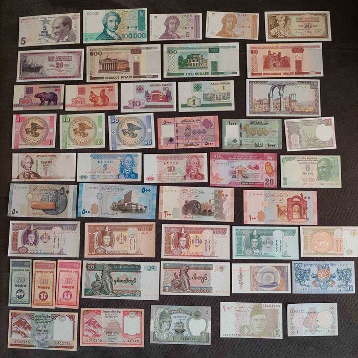 Лот Банкноти от 160 броя (без повтарящи) UNC