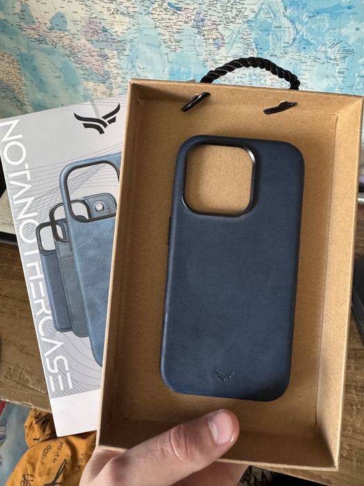 Чехол на iPhone 15 pro