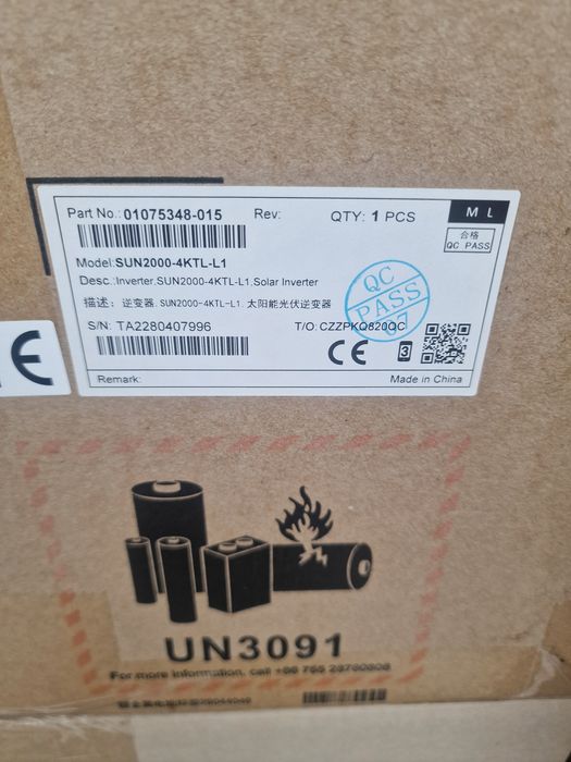 Vand invertor monofazat si trifazat Huawei