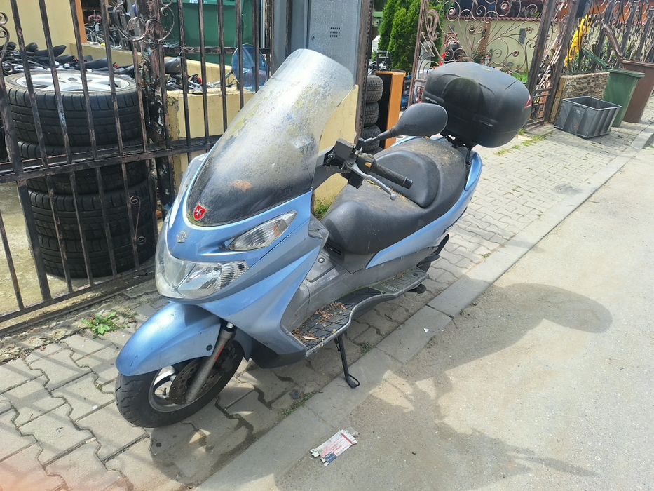 Vând Hyosung Cruise || si Suzuki Burgman125