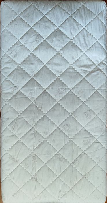 Продается детская кроватка.