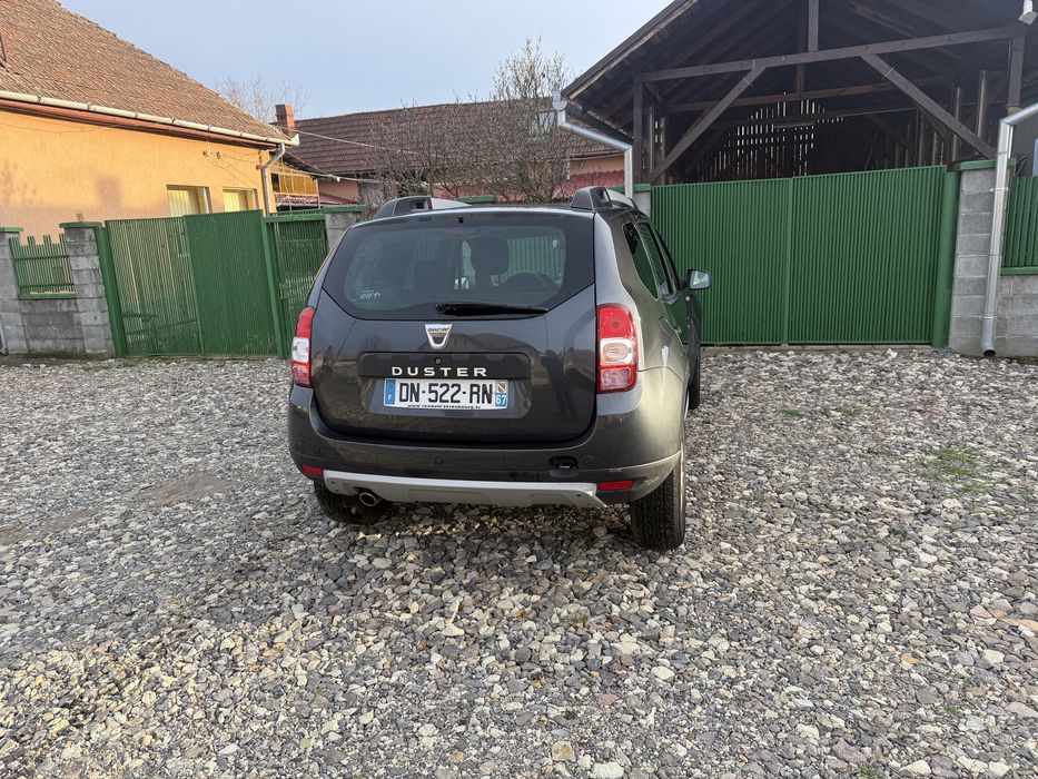 Vand Dacia Duater 2015 1.2 benzina impebabila 4x2