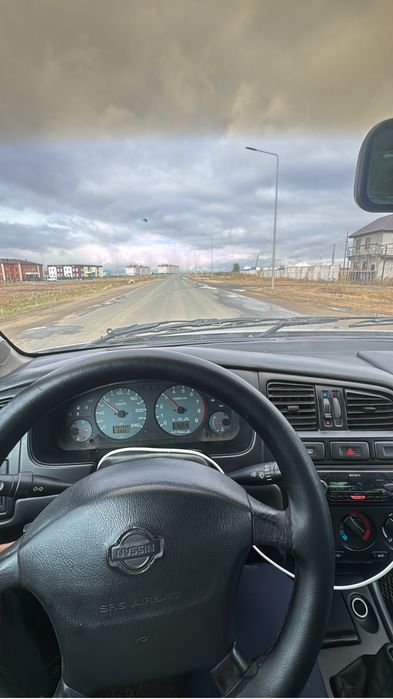 Nissan primera p 11 2.0 обьем