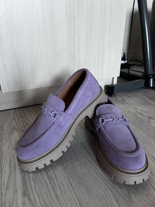 Продам новые лоферы