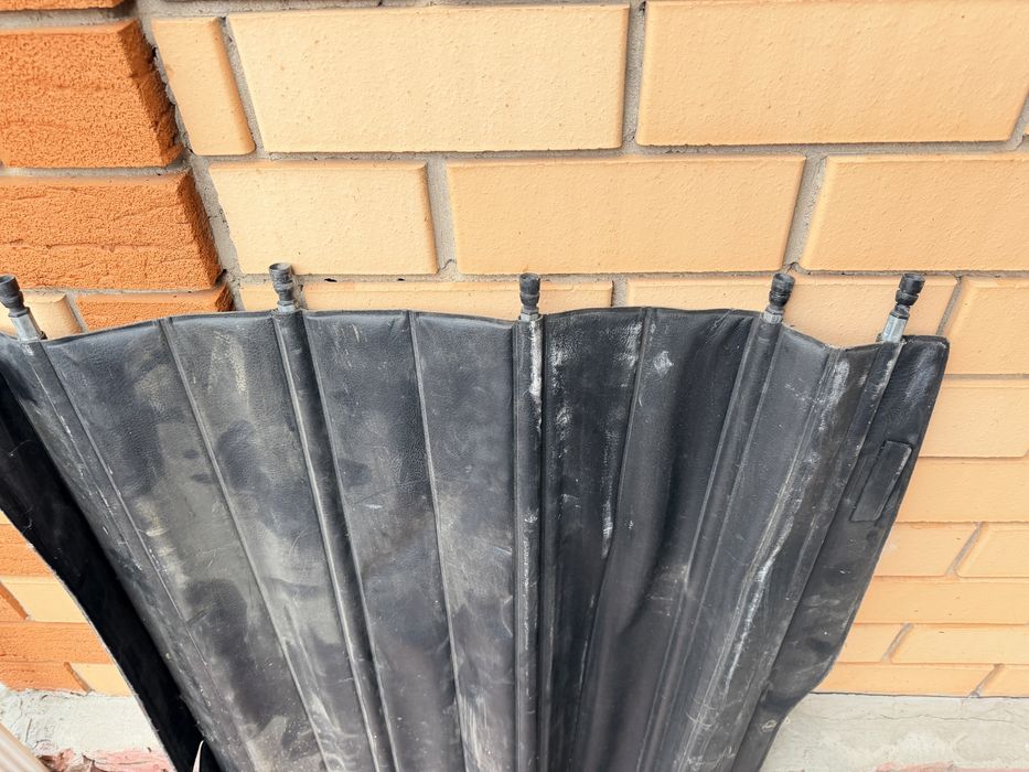 шторка багажника Passat B3