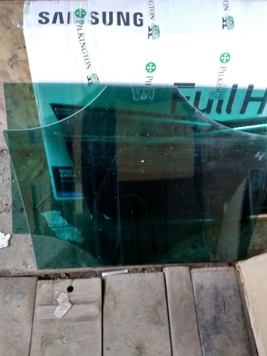 set geamuri verzi+luneta vw passat b7 din 2014