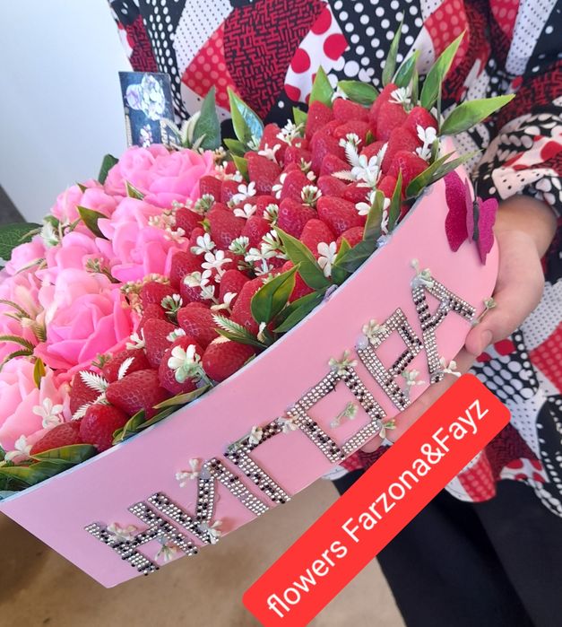 Совунли гуллар, шоколадли совгалар