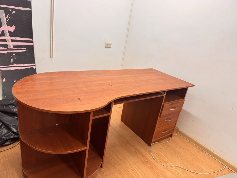 Стол офисный хороший