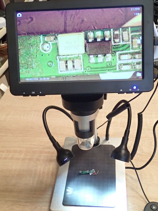 Microscop digital 1500x cu display de 7 inch ( rezervat )