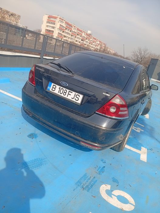 Vând pentru dezmembrări