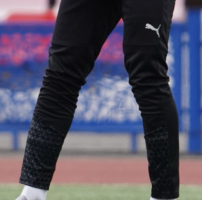 Тенниска и трико клуба елимай