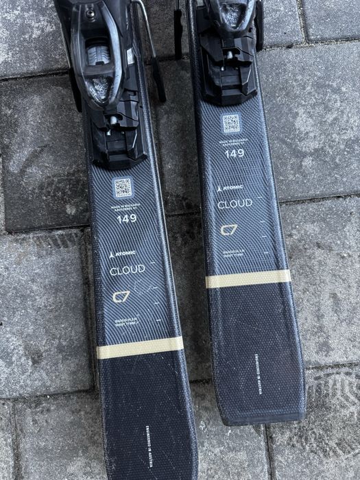 Skiuri schiuri dama fete Atomic Cloud C7