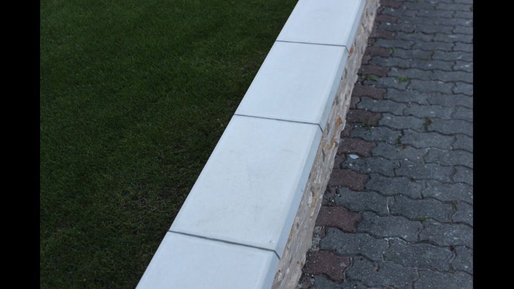 Gard / Capace gard / coama gard/ pălării gard/ căciulii gard