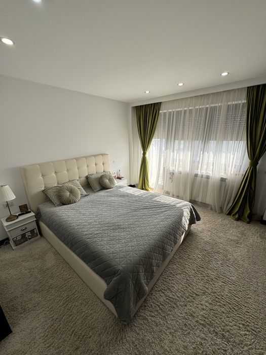 Inchiriez apartament ultralux centru!