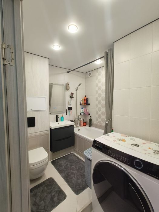 Продам 4х комн.кв, 2/5