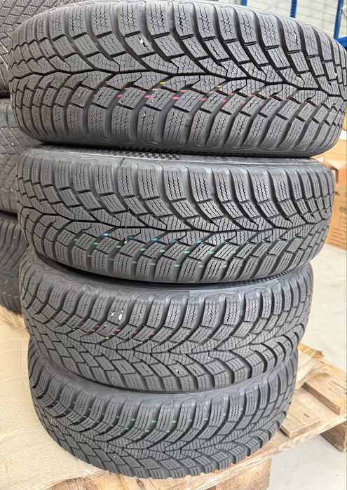 Продавам джанти 4x100 14” със зимни гуми Continental 175/65/14 за VW UP