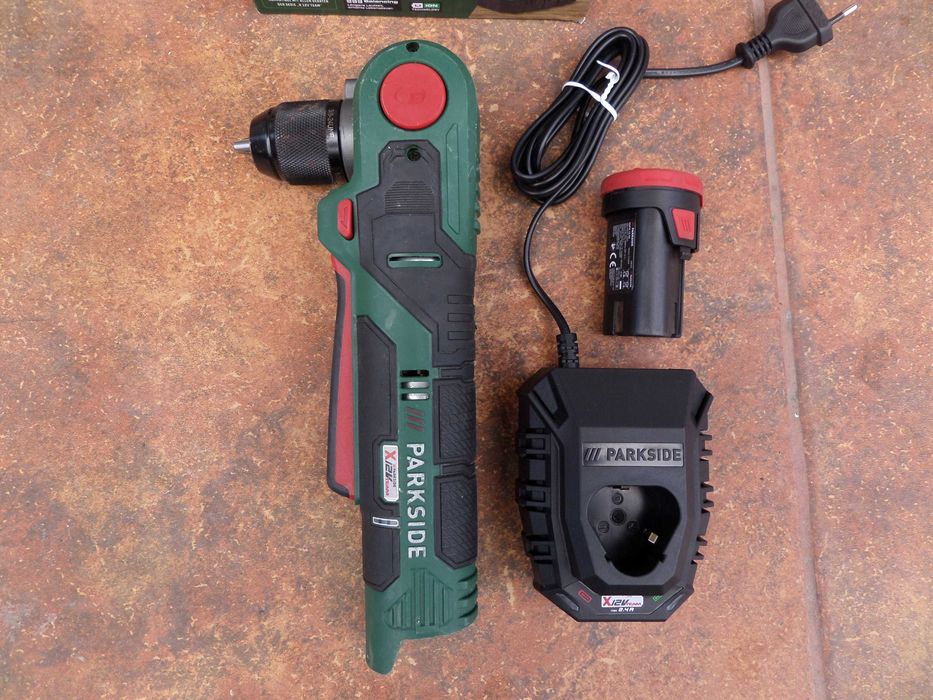 Masina gaurit  insurubat  unghi reglabil  incarcator si acumulator nou