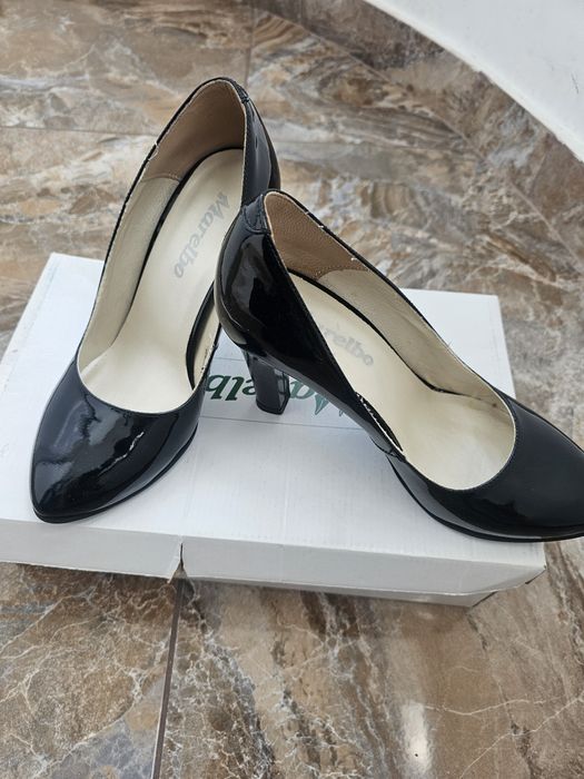 Pantofi dama din piele marime 36