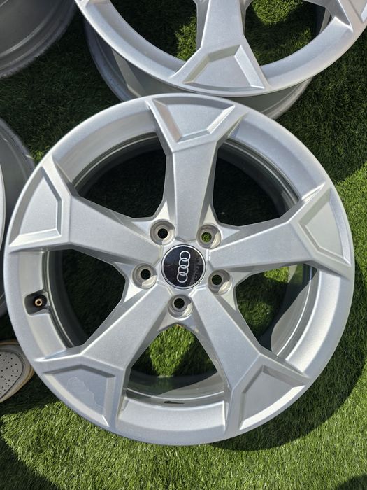 Jante r 17 Audi 5x112