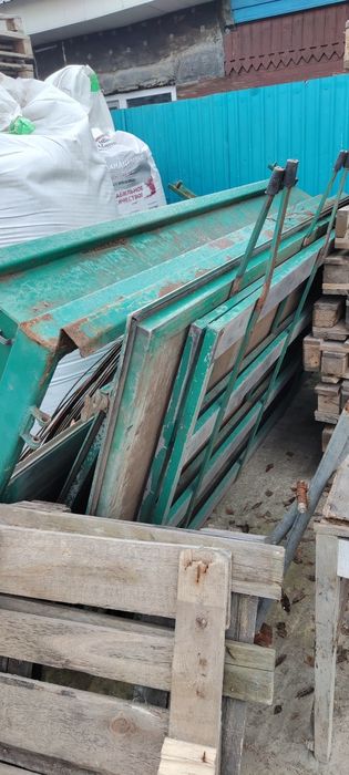 Продам ворота от фуры