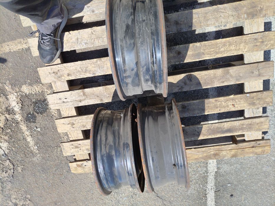 15 цола 4 х 114,3 мм Нисан