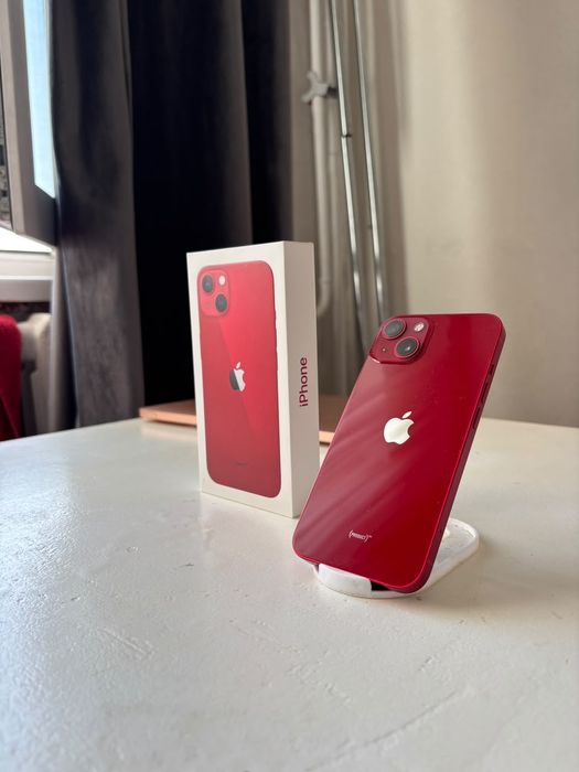 Iphone 13 отличном состоянии.