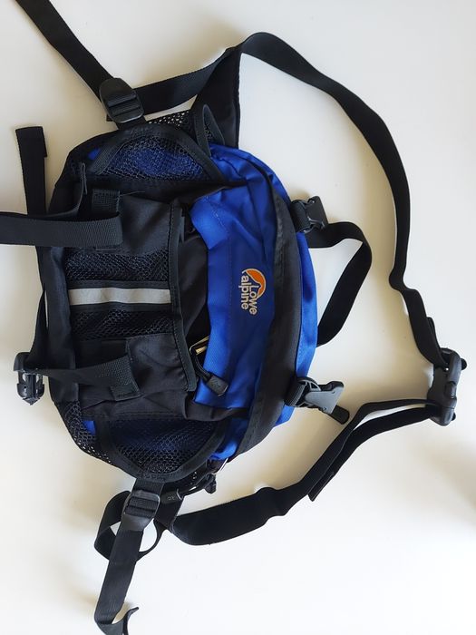 Love Alpine мъжка чанта, 35см /22 см ,през рамо и през кръста нова