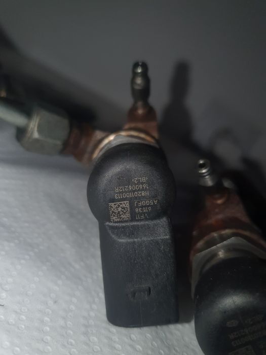 Injectoare renaultmegan1,5dci