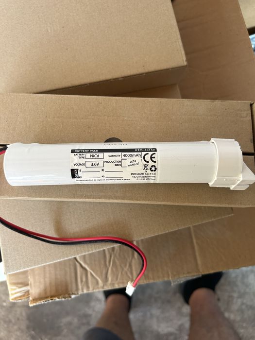 Set 5 acumulatori lămpi urgență Intelight 3.6V 4000mAh NiCd - NOI (2024)