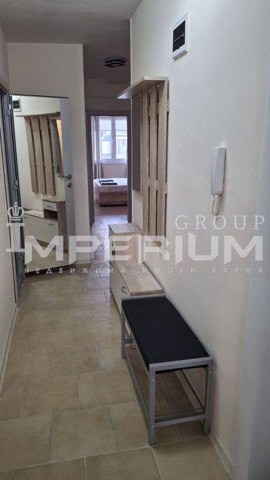 Дава се под наем Тристаен апартамент в Варна, Център - 80 кв.м за 969 € - Снимка #8