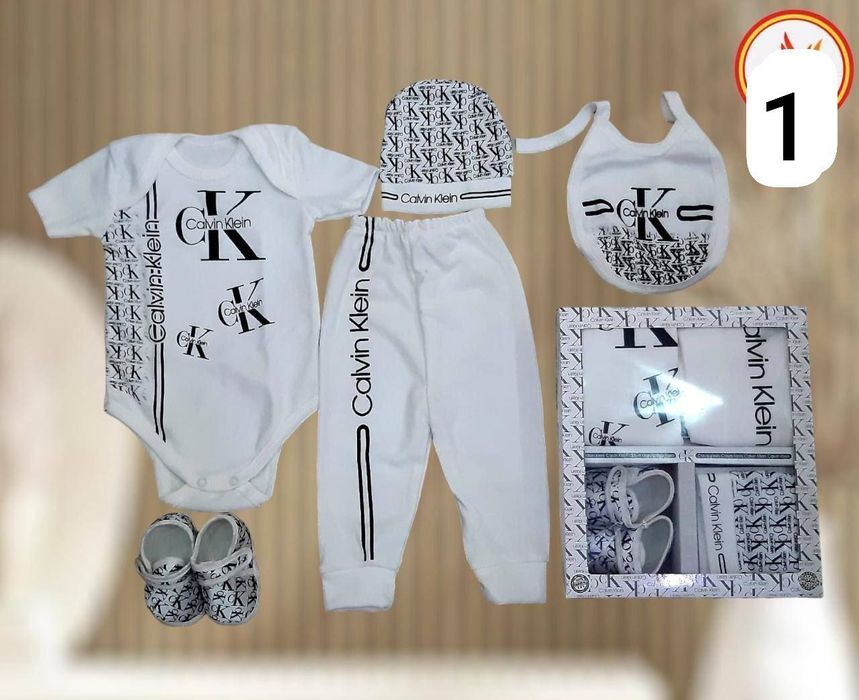 Seturi bebe unisex bumbac 0_6 luni