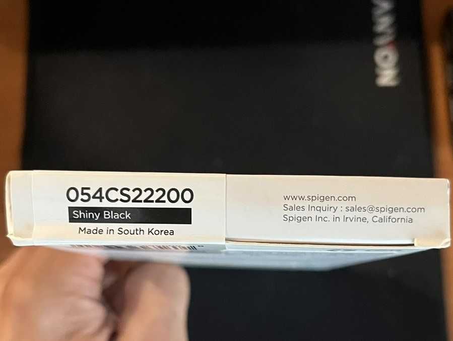 Продавам калъф за iPhone 7 / 8  Spigen Liquid Air черен