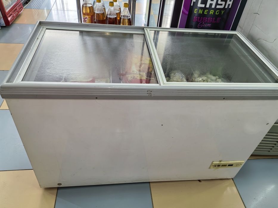 Продам морозильник