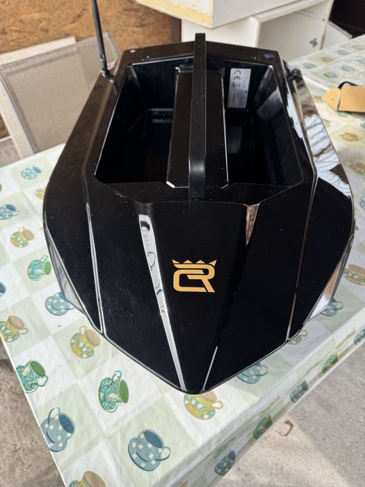 Лодка за захранка