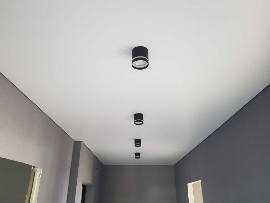 Натяжные потолки.